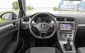 Cars wallpapers Volkswagen Golf TDI BlueMotion 5door - 2013