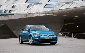 Cars wallpapers Volkswagen Golf TGI BlueMotion 5door - 2013