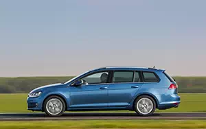 Cars wallpapers Volkswagen Golf Variant TDI BlueMotion - 2013