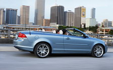 Cars wallpapers Volvo C70 - 2005