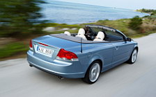 Cars wallpapers Volvo C70 - 2005