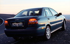 Cars wallpapers Volvo S40 - 2001