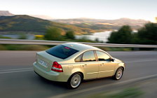 Cars wallpapers Volvo S40 - 2004