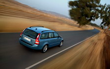 Cars wallpapers Volvo V50 - 2005