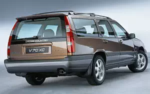 Cars wallpapers Volvo V70 XC - 1999
