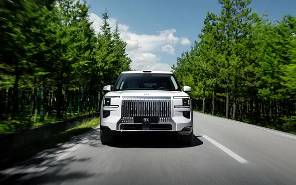 Cars wallpapers Zeekr 9X (White) - 2025